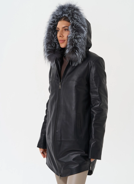 Утепленное полупальто из натуральной кожи с капюшоном  фото