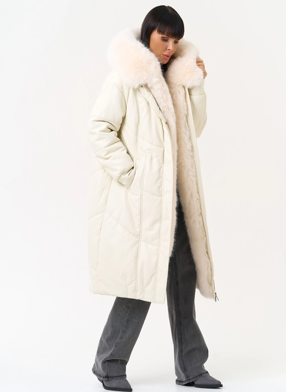 Женский пуховик из эко кожи со съемным эко мехом фото