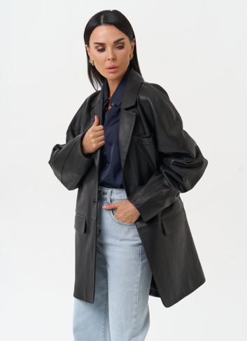 Жакет из натуральной кожи черного цвета