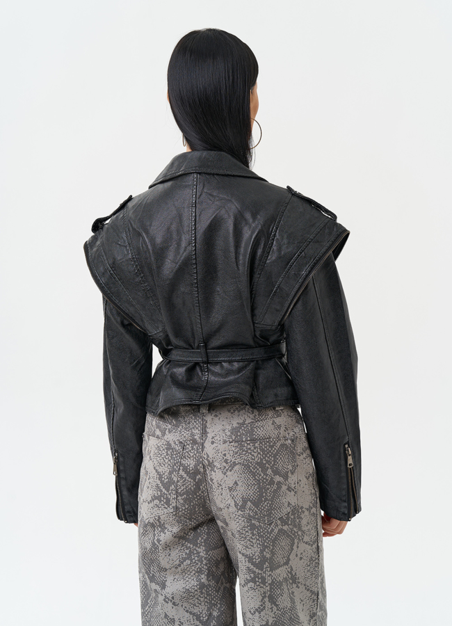 фото Куртка женская из эко кожи в стиле ретро модель № 30311