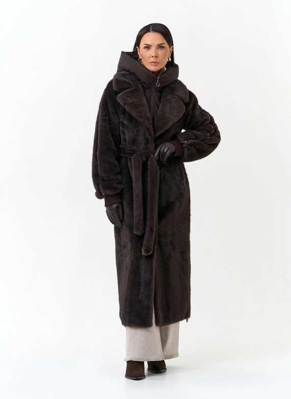 Женская шуба из эко меха со съемным капюшоном фото