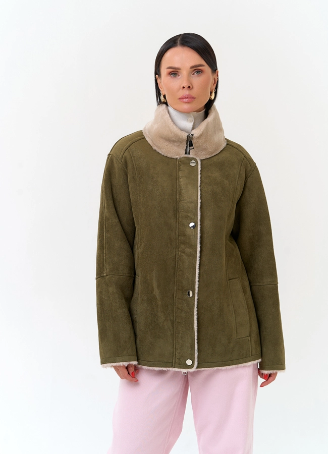 Женская дубленка из эко замши модель № 33895 меха малина