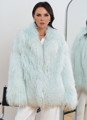 Женская шуба из меха ламы