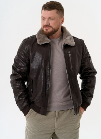Мужская дубленка коричневого цвета